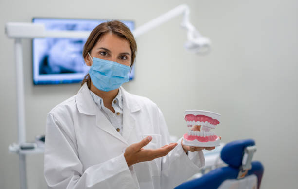 Best Cracked Tooth Emergency Dentist  in Encantada Ranchito El Calaboz, TX