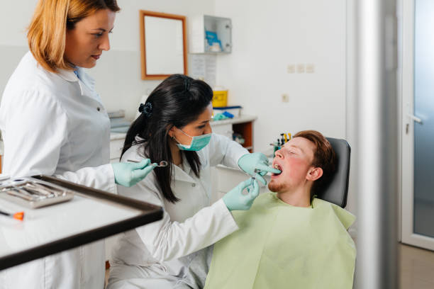 Best Walk-In Dentist Near Me  in Encantada Ranchito El Calaboz, TX